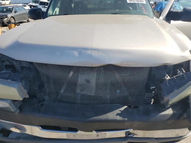 1GCHC29U05E182448 - 2005 CHEVROLET SILVERADO C2500 HEAVY DUTY SILVER photo 11