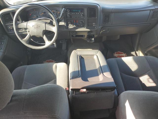 1GCHC29U05E182448 - 2005 CHEVROLET SILVERADO C2500 HEAVY DUTY SILVER photo 8