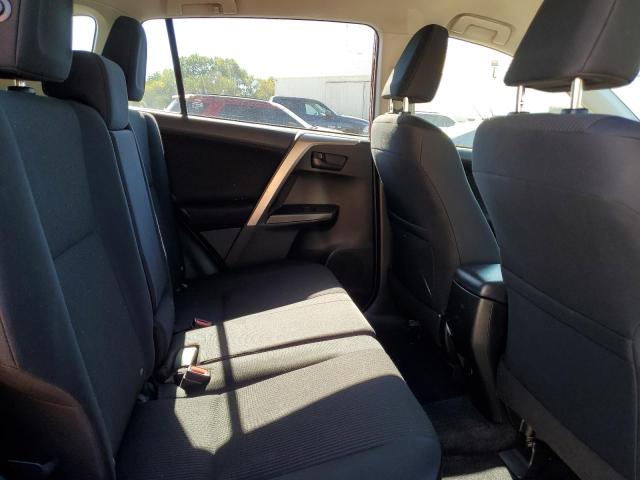 JTMBFREVXGJ101261 - 2016 TOYOTA RAV4 LE RED photo 11