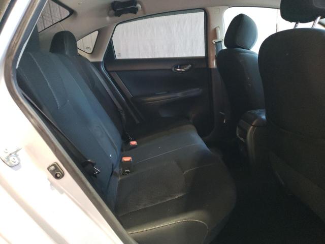 3N1AB7AP1JY321171 - 2018 NISSAN SENTRA S SILVER photo 10