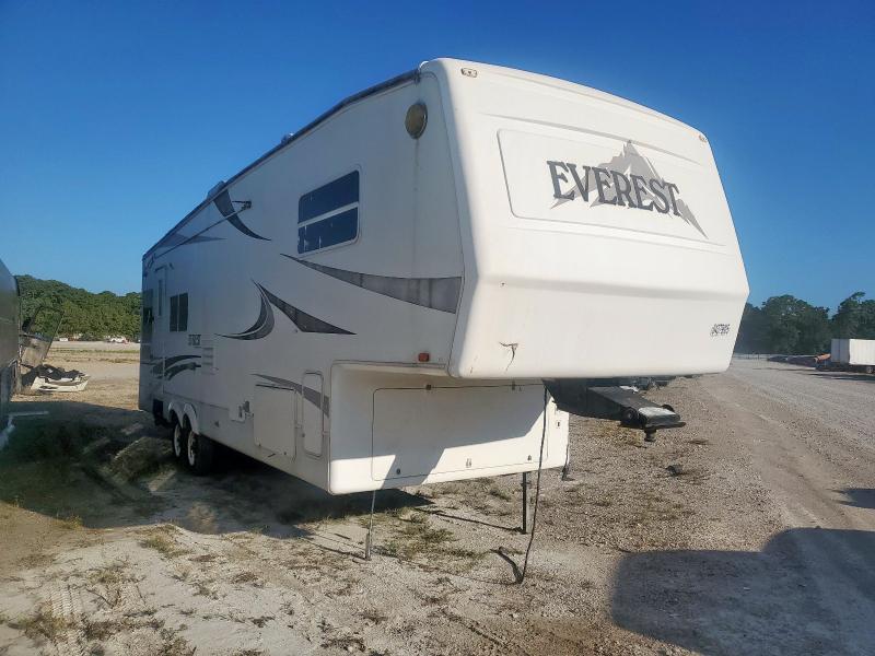 2003 KEYSTONE EVEREST, 