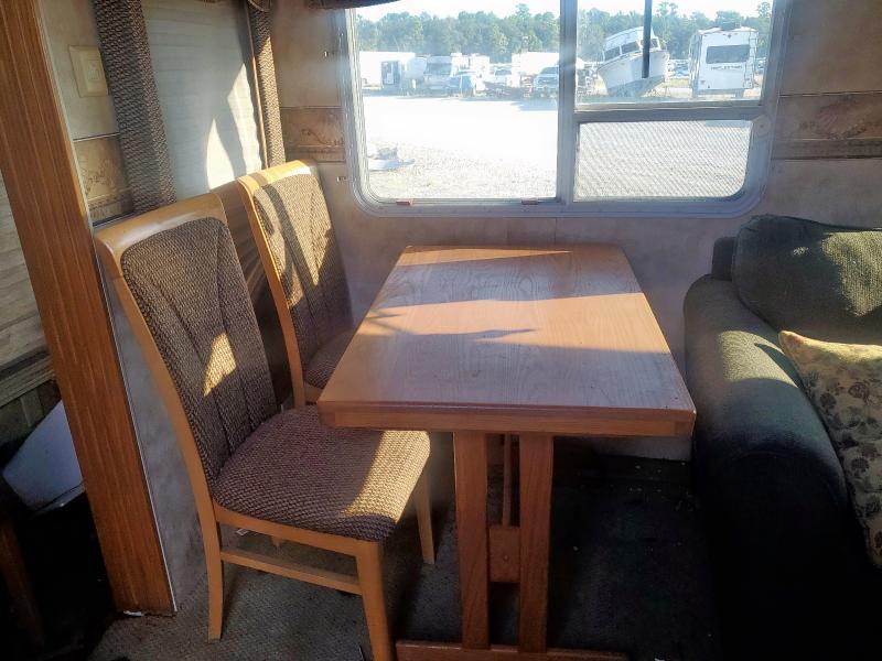 4YDF3122931480685 - 2003 KEYSTONE EVEREST WHITE photo 6