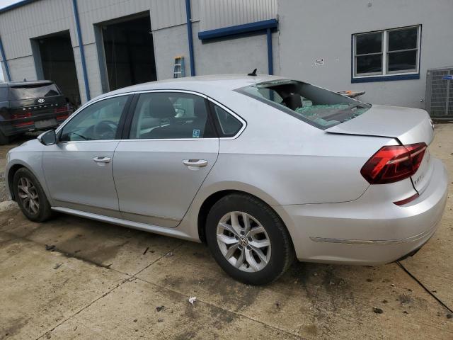 1VWAT7A30HC071199 - 2017 VOLKSWAGEN PASSAT S SILVER photo 2