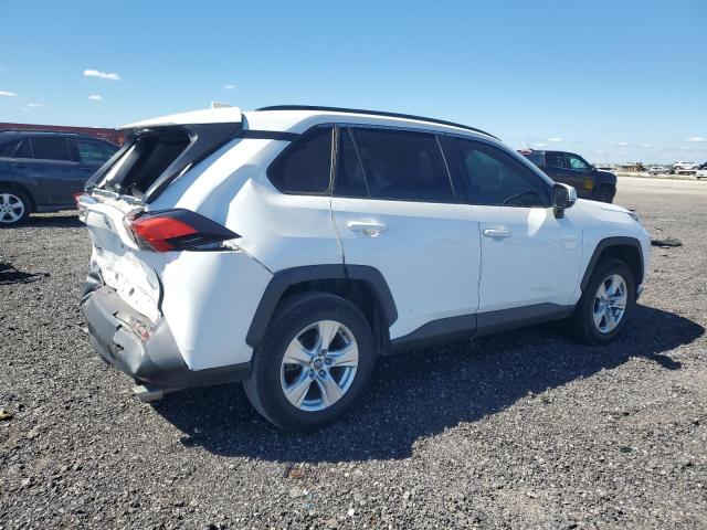 2T3W1RFV6MC091762 - 2021 TOYOTA RAV4 XLE 白色 照片 3