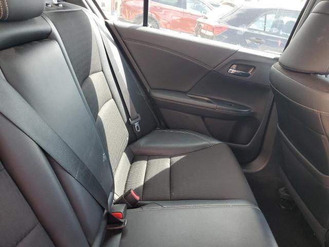 1HGCR2F5XHA043415 - 2017 HONDA ACCORD SPORT თეთრი ფოტო 10