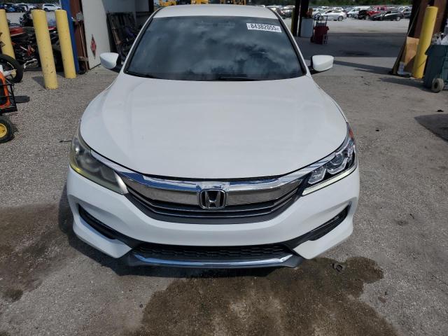 1HGCR2F5XHA043415 - 2017 HONDA ACCORD SPORT თეთრი ფოტო 5