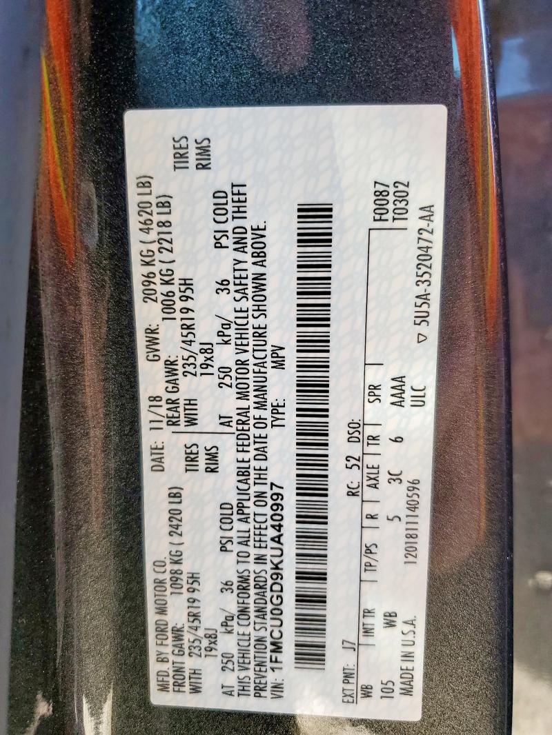 1FMCU0GD9KUA40997 - 2019 FORD ESCAPE SE فحمي صورة 13