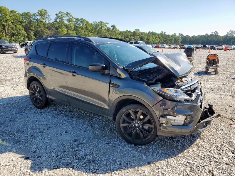 1FMCU0GD9KUA40997 - 2019 FORD ESCAPE SE فحمي صورة 4