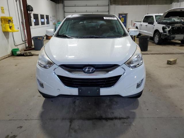 KM8JU3AC0BU187704 - 2011 HYUNDAI TUCSON GLS WHITE photo 5