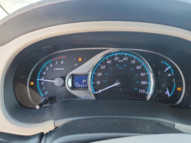 5TDYK3DC8CS244970 - 2012 TOYOTA SIENNA XLE GRAY photo 9