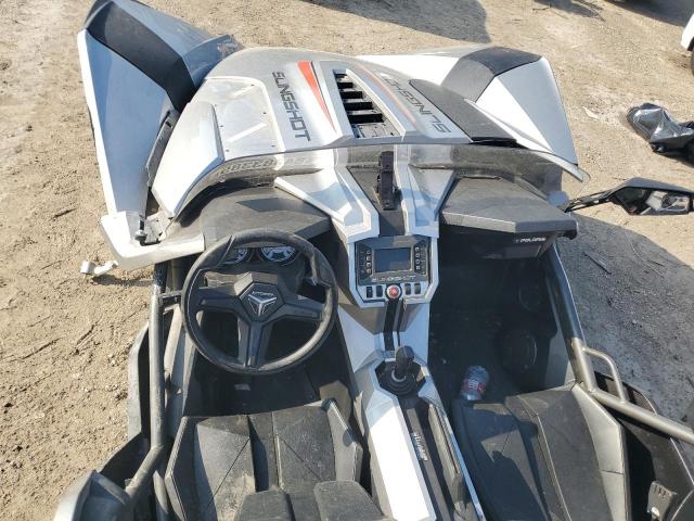 57XAAPFA4G7115543 - 2016 POLARIS SLINGSHOT SL SILVER photo 5