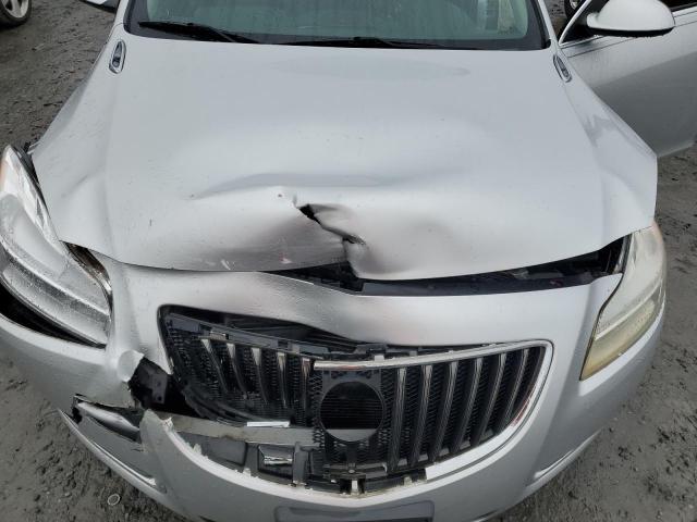 2G4GR5ER6C9130878 - 2012 BUICK REGAL SILVER photo 11