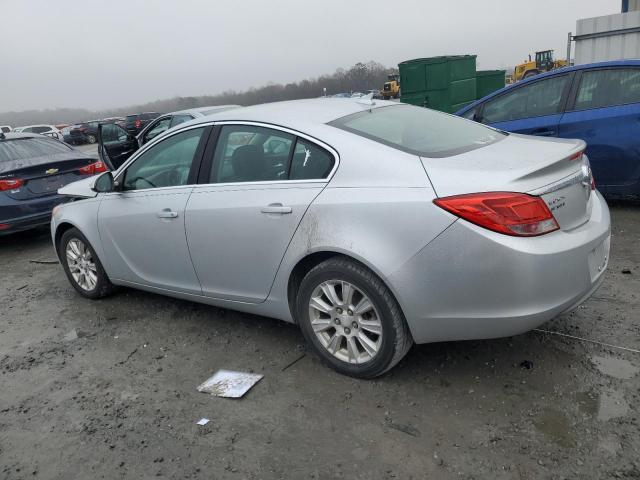 2G4GR5ER6C9130878 - 2012 BUICK REGAL SILVER photo 2