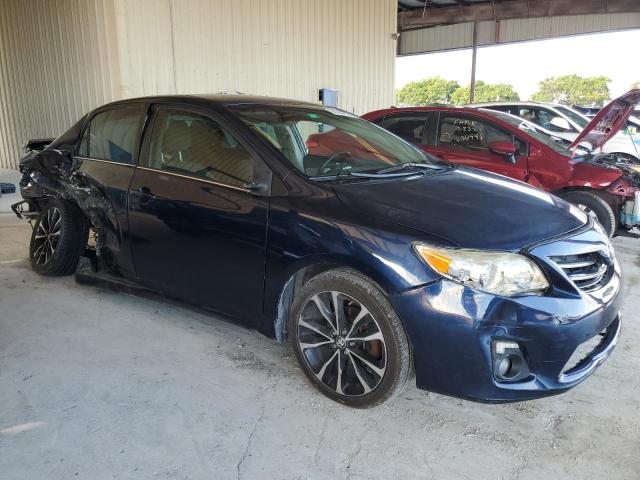 2T1BU4EE9DC971597 - 2013 TOYOTA COROLLA BASE BLUE photo 4