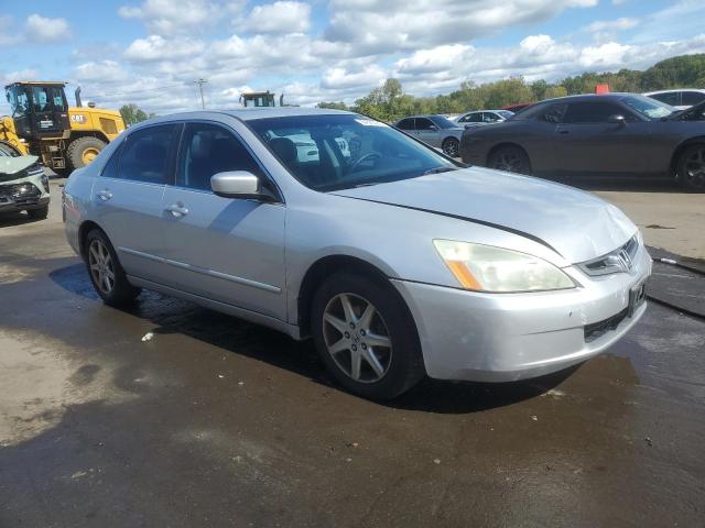 1HGCM66514A068610 - 2004 HONDA ACCORD EX SILVER photo 4