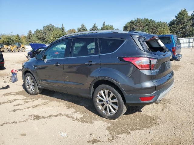 1FMCU9J9XJUD15915 - 2018 FORD ESCAPE TITANIUM ნაცრისფერი ფოტო 2