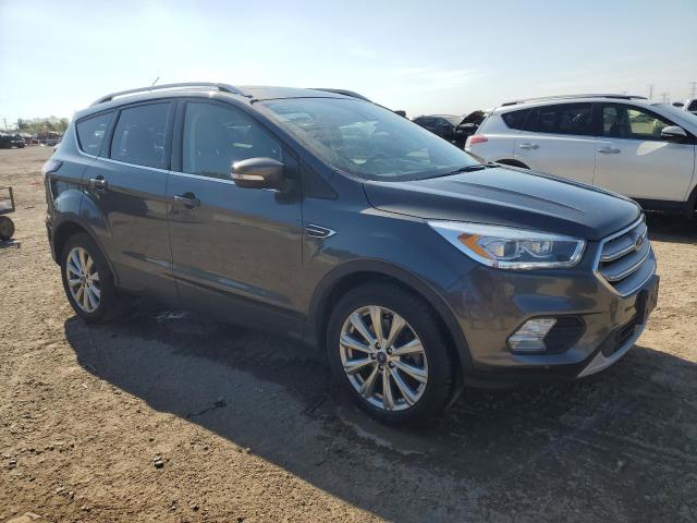 1FMCU9J9XJUD15915 - 2018 FORD ESCAPE TITANIUM ნაცრისფერი ფოტო 4
