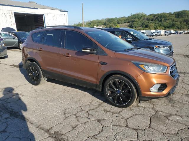 1FMCU0JD0HUB37779 - 2017 FORD ESCAPE TITANIUM BROWN photo 4