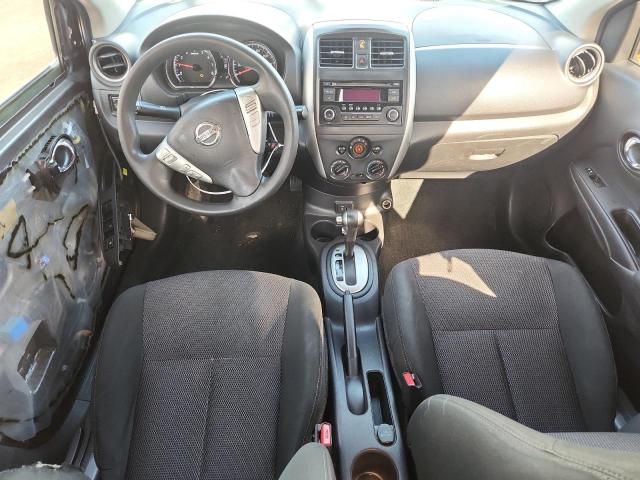 3N1CN7AP9JL823486 - 2018 NISSAN VERSA S 灰色 照片 8