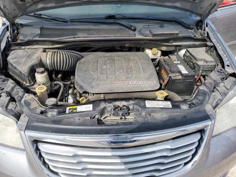 2C4RC1CG9DR615994 - 2013 CHRYSLER TOWN & COU TOURING L SILVER photo 12