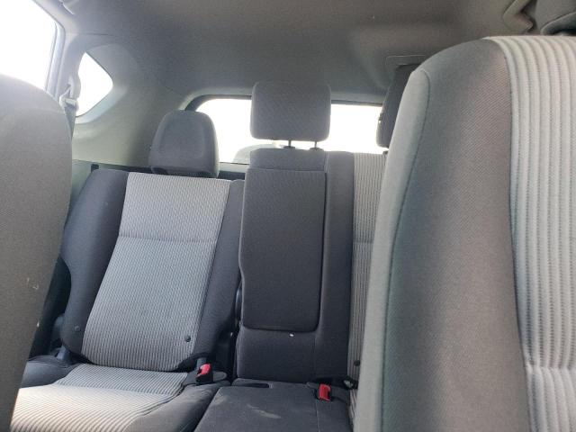 JTMZFREV9FJ037338 - 2015 TOYOTA RAV4 LE SILVER photo 10