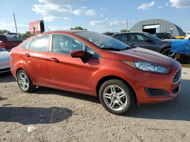 3FADP4BJ2JM132207 - 2018 FORD FIESTA SE წითელი ფოტო 4