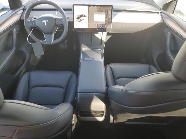 7SAYGDED7RF109039 - 2024 TESLA MODEL Y WHITE photo 8