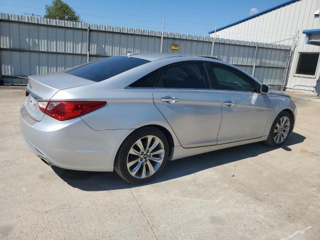 5NPEC4ACXCH426363 - 2012 HYUNDAI SONATA SE SILVER photo 3
