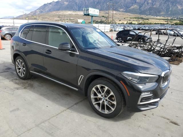 5UXCR6C56KLL01885 - 2019 BMW X5 XDRIVE40I BLACK photo 4
