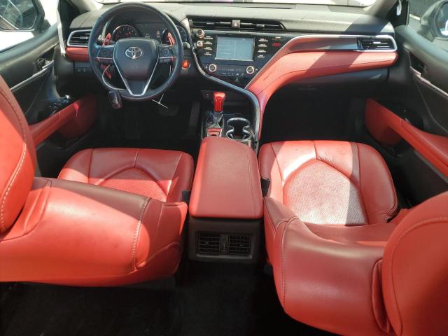 4T1B61HK3JU094710 - 2018 TOYOTA CAMRY XSE 白色 照片 8