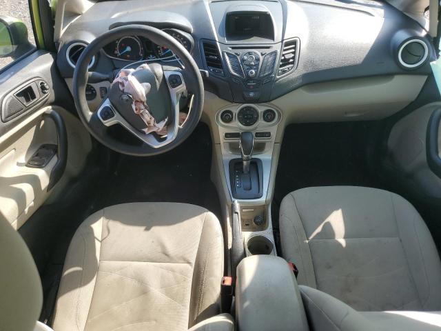 3FADP4EJXJM100150 - 2018 FORD FIESTA SE 绿色 照片 8