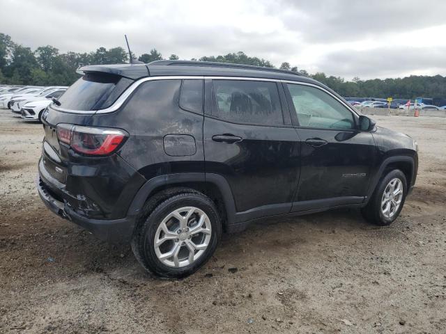 3C4NJDBN3RT132687 - 2024 JEEP COMPASS LATITUDE Noir photo 3