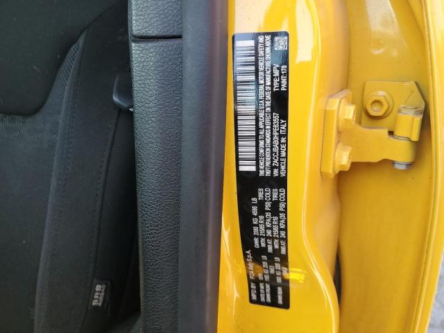 ZACCJBAB0HPE63557 - 2017 JEEP RENEGADE SPORT YELLOW photo 13
