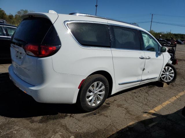 2C4RC1BG7KR532238 - 2019 CHRYSLER PACIFICA TOURING L WHITE photo 3
