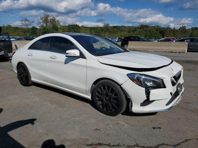WDDSJ4GB1KN729351 - 2019 MERCEDES-BENZ CLA 250 4MATIC WHITE photo 4