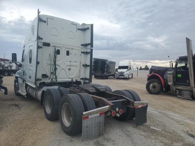 3AKJGLD52ESFU7476 - 2014 FREIGHTLINER CASCADIA 1 WHITE photo 3