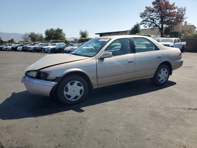 1998 TOYOTA CAMRY CE, 