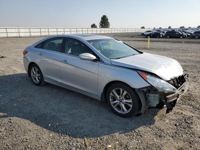 5NPEC4ACXBH106491 - 2011 HYUNDAI SONATA SE SILVER photo 4