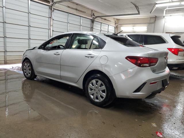3KPA24AD7ME429124 - 2021 KIA RIO LX SILVER photo 2