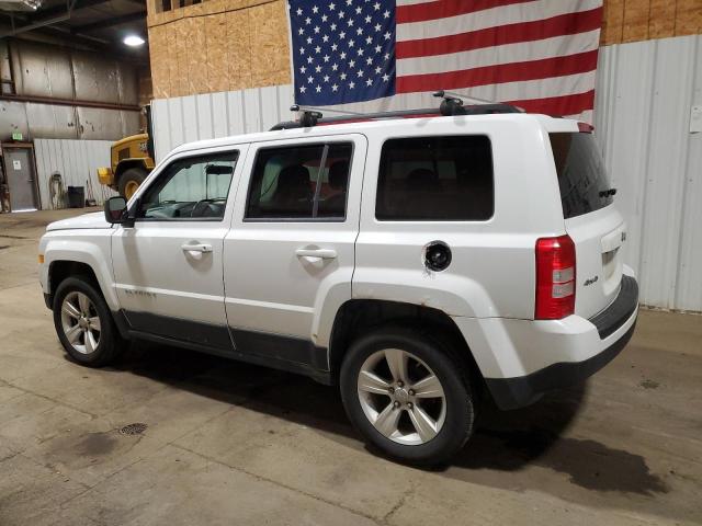 1J4NF1GB4BD177206 - 2011 JEEP PATRIOT SPORT WHITE photo 2