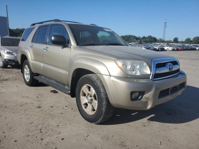 JTEBU14R268065739 - 2006 TOYOTA 4RUNNER SR5 BEIGE photo 4