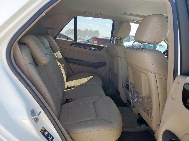 4JGDA5HB9CA039701 - 2012 MERCEDES-BENZ ML 350 4MATIC WHITE photo 11