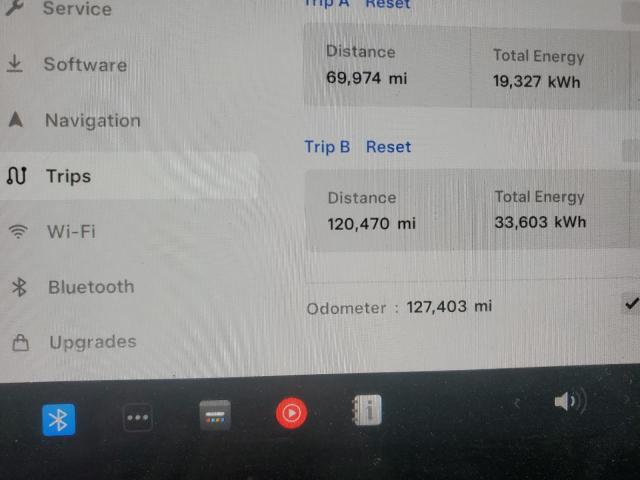 5YJ3E1EA8PF437911 - 2023 TESLA MODEL 3 Grau Foto 9