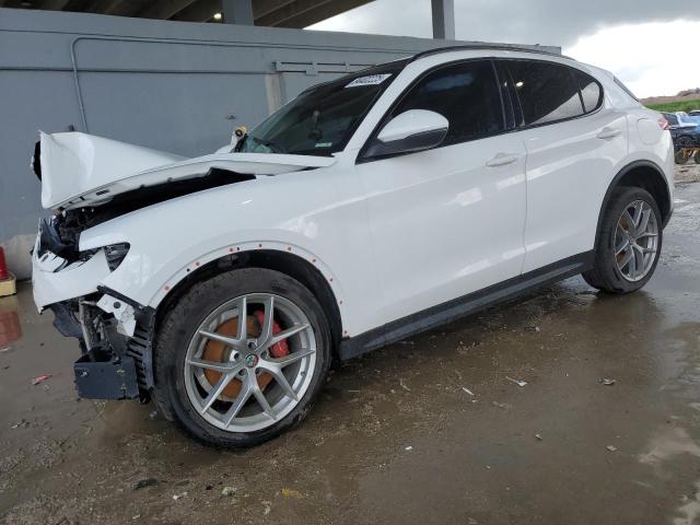 2018 ALFA ROMEO STELVIO SPORT, 