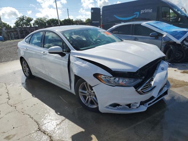 3FA6P0HD6JR178757 - 2018 FORD FUSION SE თეთრი ფოტო 4