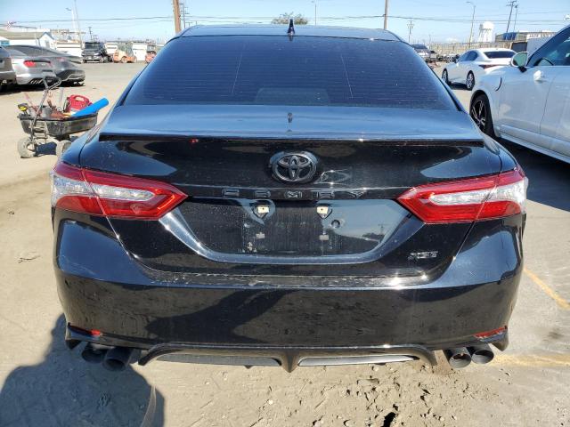 4T1K61AK7LU314976 - 2020 TOYOTA CAMRY XSE أسود صورة 6