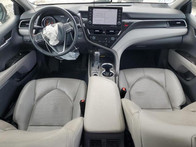 4T1F11BK1PU088910 - 2023 TOYOTA CAMRY XLE SILVER photo 8