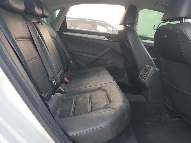 1VWBN7A33EC087326 - 2012 VOLKSWAGEN PASSAT SE WHITE photo 10