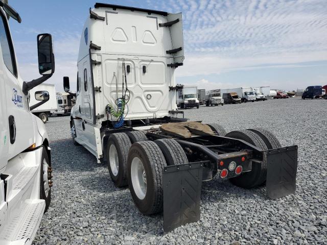 3AKJHHDR7KSKC5403 - 2019 FREIGHTLINER CASCADIA 1 WHITE photo 3