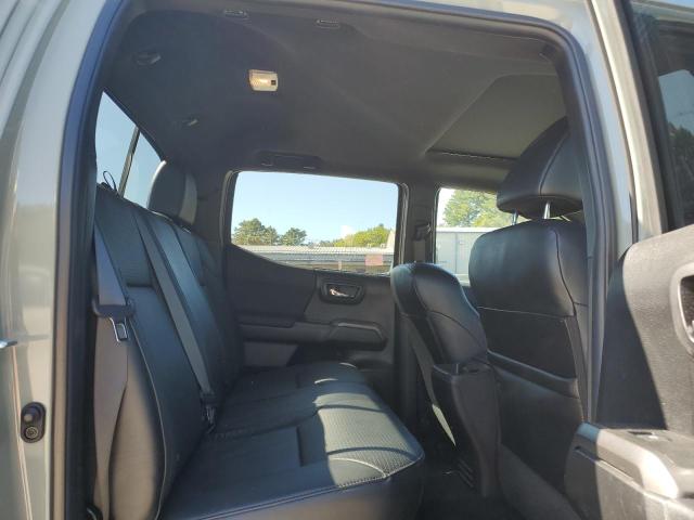 3TMCZ5AN2NM474045 - 2022 TOYOTA TACOMA DOUBLE CAB 灰色 照片 10